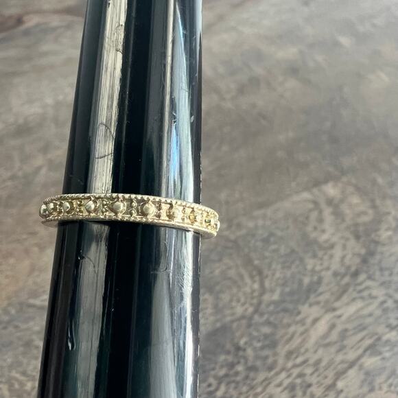 Textured gold tone ring band- size 6.75 - Picture 3 of 5